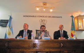 El Intendente de San Miguel, Joaquín de la Torre, inauguró el decimonoveno período de sesiones del Concejo Deliberante de San Miguel