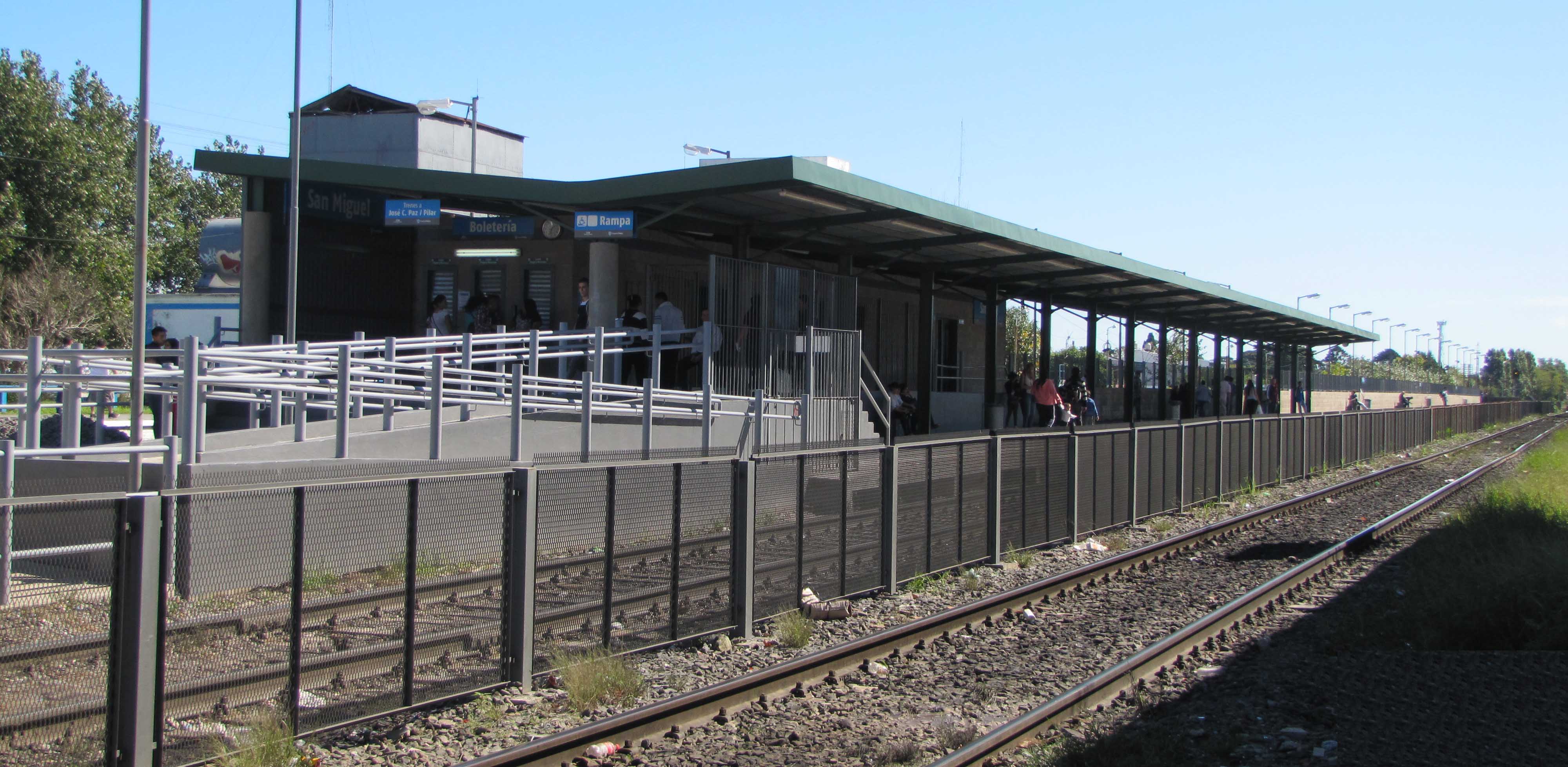 Nuevo andén en la estación San Miguel agiliza el tránsito vehicular