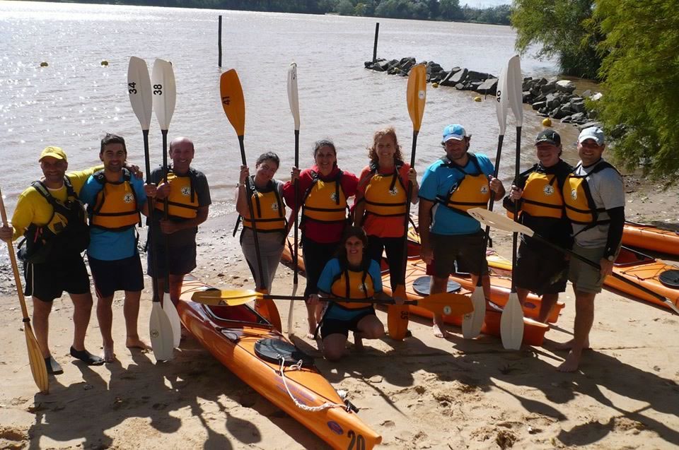 Curso de capacitación de kayak