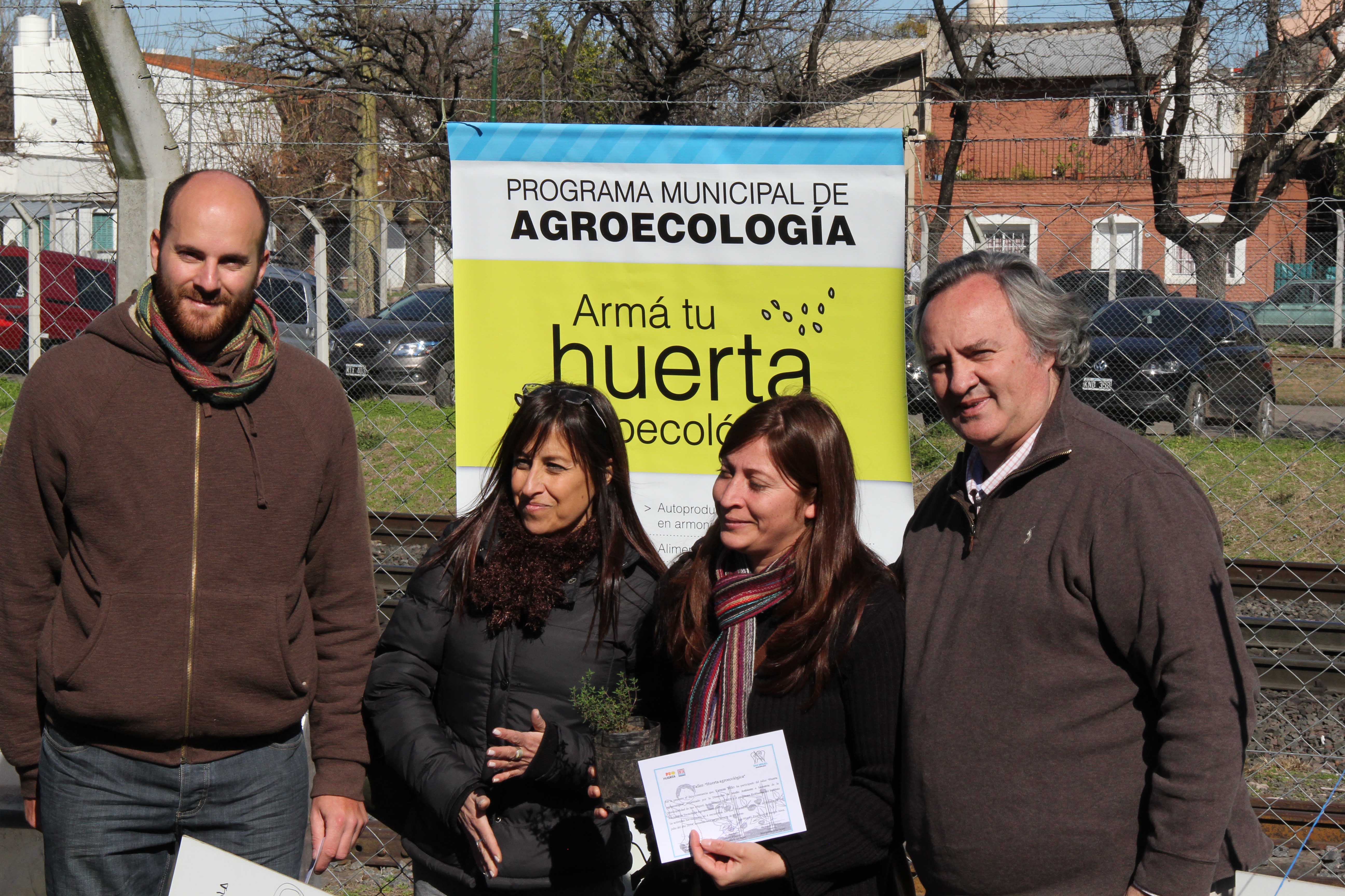 Joaquín entregó diplomas junto al Director de medioambiente Santiago Piaggio