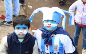 Los fanáticos alentaron a la Selección