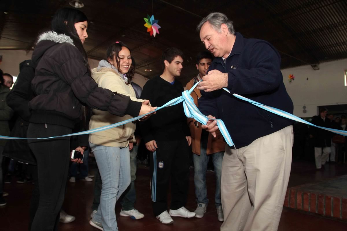 Nuevas inauguraciones en las escuelas de San Miguel