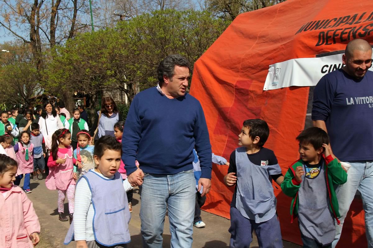 Pablo de la Torre participó de los festejos por el día del árbol