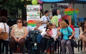 Hubo un stand de un trato por el buen trato