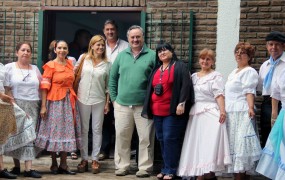 Estuvieron presentes el Intndente el Secretario de Desarrollo la Subsecretaria de Desarrollo Humano y Territorial y  la Subsecretaria de Desarrollo Local