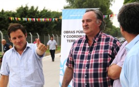 Joaquín y Jaime Méndez inauguraron la calle Santa Ana