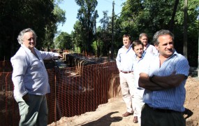 Pablo de la Torre, Jaime Méndez, Fernando Inzaurraga y Max Perkins acompañaron al jefe comunal en la recorrida