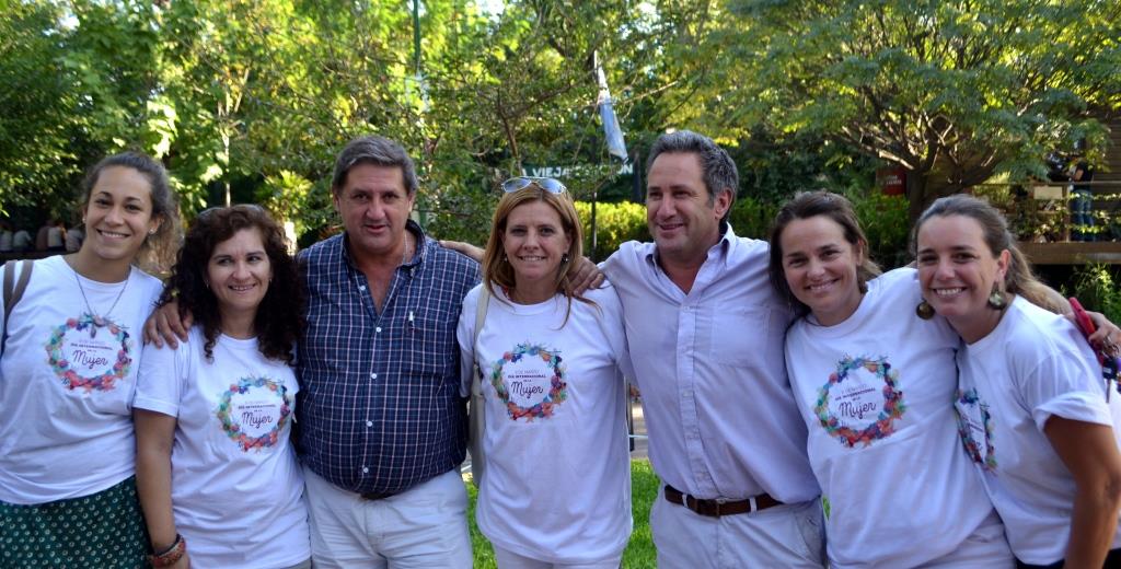 En un festejo más por el Día de la Mujer, San Miguel congregó a cientos de vecinas para celebrar su día