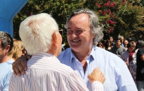 Joaquín saludó a los vecinos del barrio san jorge