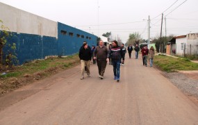 El jefe comunal caminó las calles Marchena entre Callao y Marconi