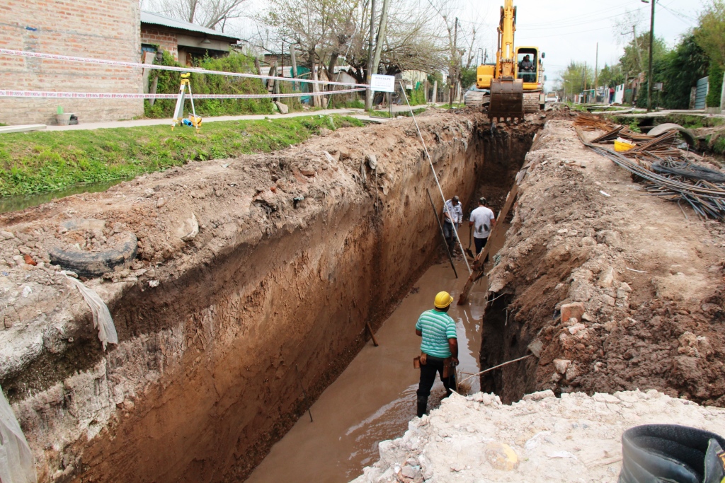 Avanza el tramo II de la obra hidráulica de Barrio Mitre