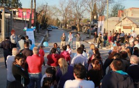 Los vecinos de barrufaldi se congregaron para la inauguración