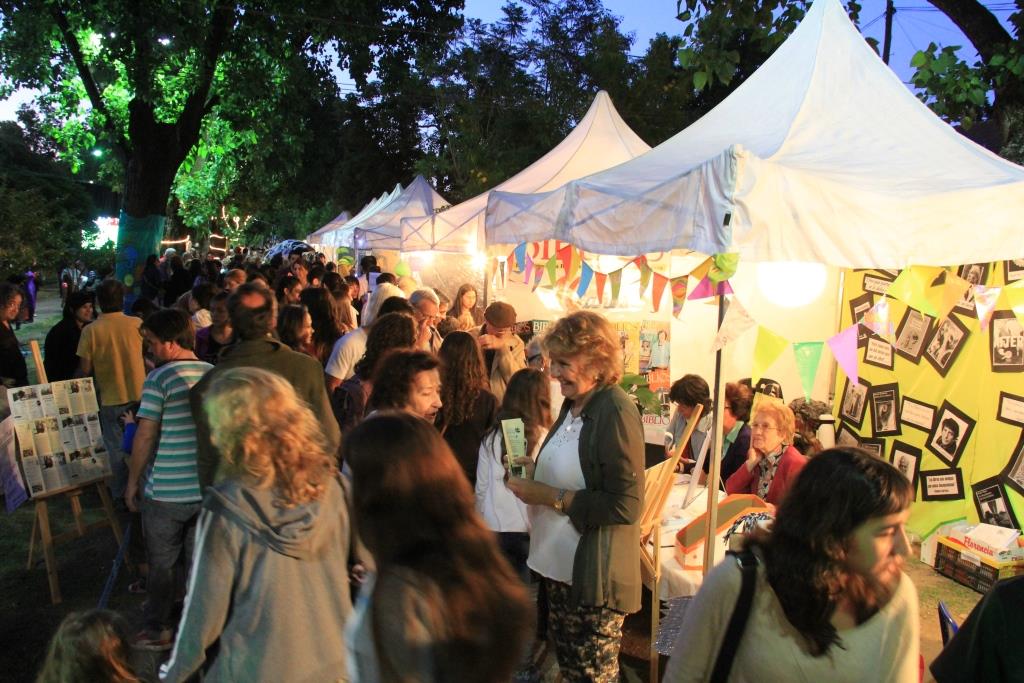 Noche de Libros: Más de 20 mil personas compartieron dos noches mágicas en el Corredor Aeróbico