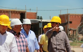 Los terrenos donde se están llevando a cabo las construcciones están ubicados entre los barrios Mitre, Parque La Luz y Trujui