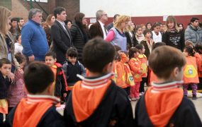 El acto se realizó en el gimnasio de la escuela Juana Manso