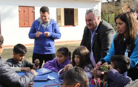 Los chicos del Barrio Don Alfonso reciben apoyo escolar a contraturno