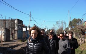 La Gobernadora encabezó el acto
