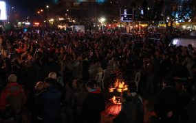 Hubo grandes fogones para paliar el frío