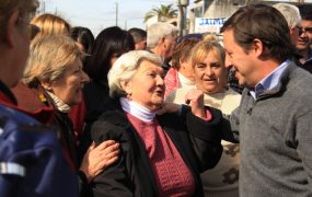 Jaime saludó a los vecinos de la zona