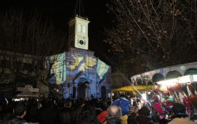 Sobre la catedral se proyectó un mapping con la historia Argentina