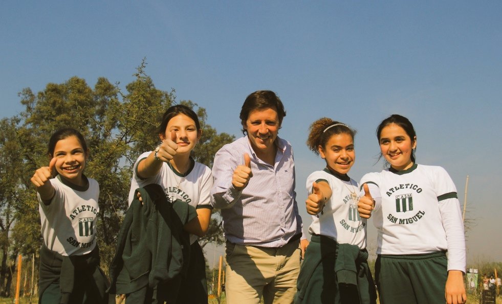 Alumnos de San Miguel celebraron la Fiesta del Árbol en la Reserva Natural