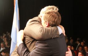 Joaquín y Jaime se fundieron en un emotivo abrazo