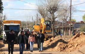 Obras de pavimento de calle Remigio López