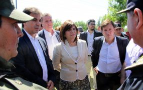 funcionarios-en-la-llegada-oficial-de-gendarmeria