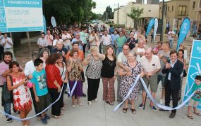 Inauguración de la calle Charlone