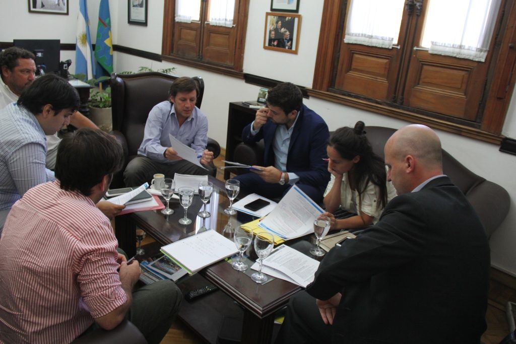 Los equipos trabajando en las obras para San Miguel