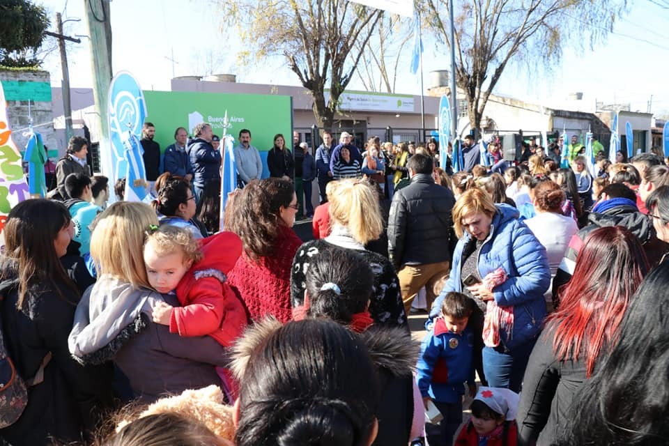 Jaime Méndez inauguró la puesta en valor del centro de salud de barrio Los Paraísos