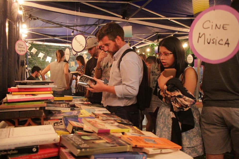 Sacheri participó de la 6ta edición de la Noche de Libros de San Miguel