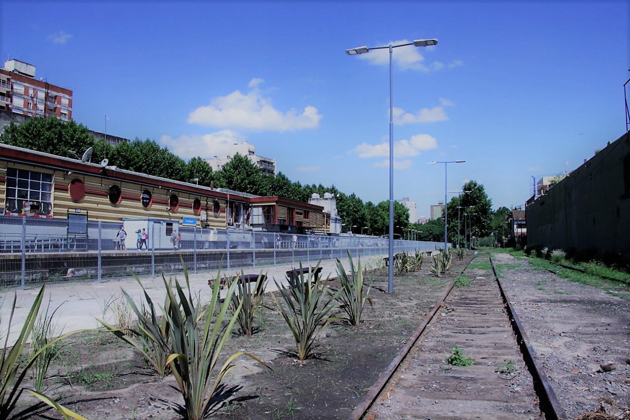 Nuevo paseo en el viejo andén de la Estación San Miguel