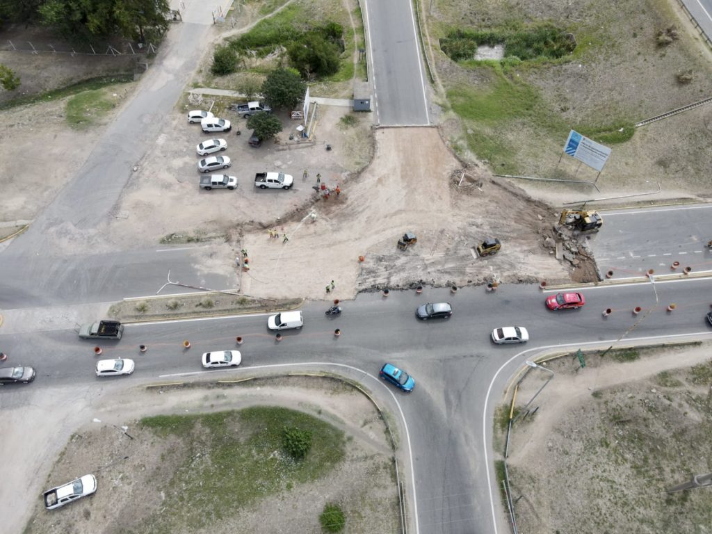 Obras en el Camino del Buen Ayre y Gaspar Campos