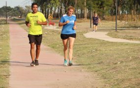 Cientos de vecinos disfrutan del segundo Corredor Aeróbico del distrito