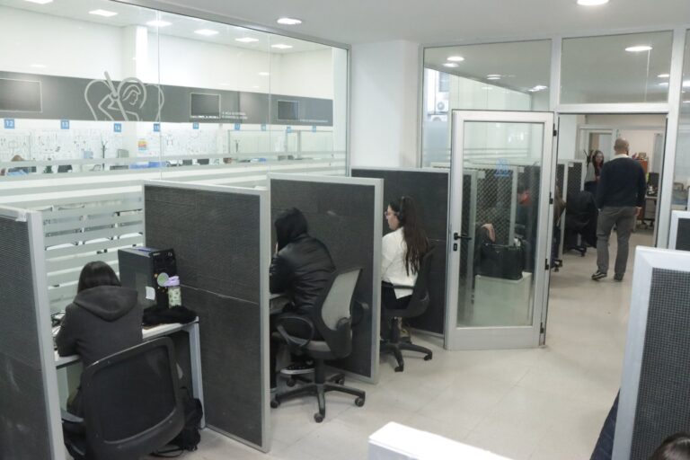 Implementamos la línea 147 como nuevo contacto de Atención al Vecino