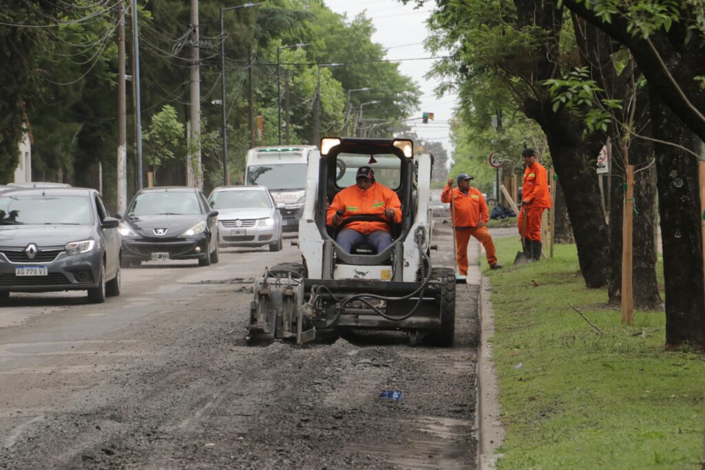 Comenzó la repavimentación de la Avenida Gaspar Campos en San Miguel
